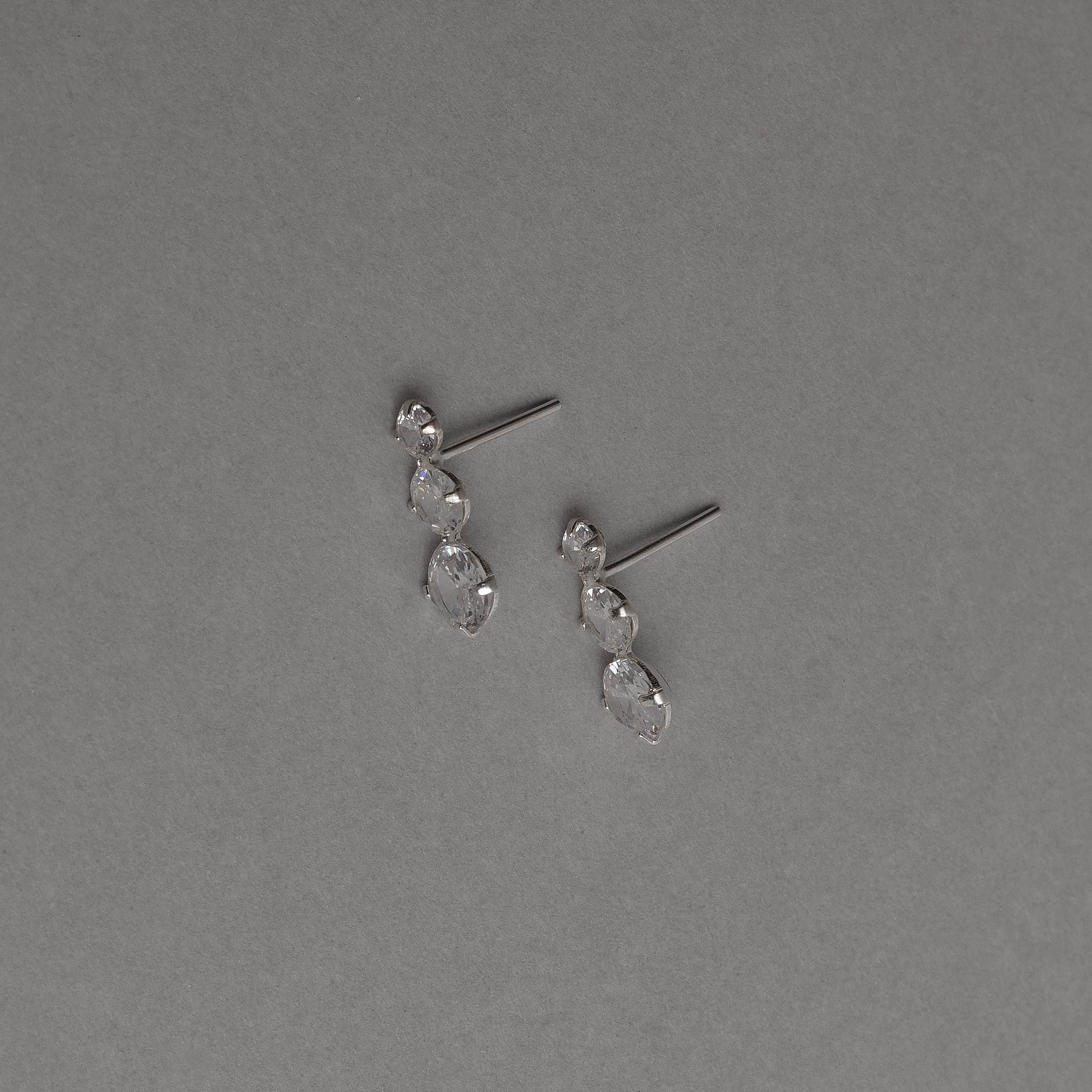 Imagem Secundária Brinco zircônias 3, 4 e 5mm