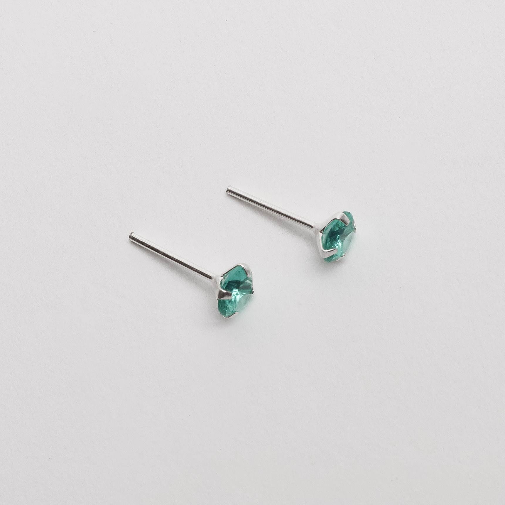Imagem Secundária Brinco zircônia redonda turmalina 5mm
