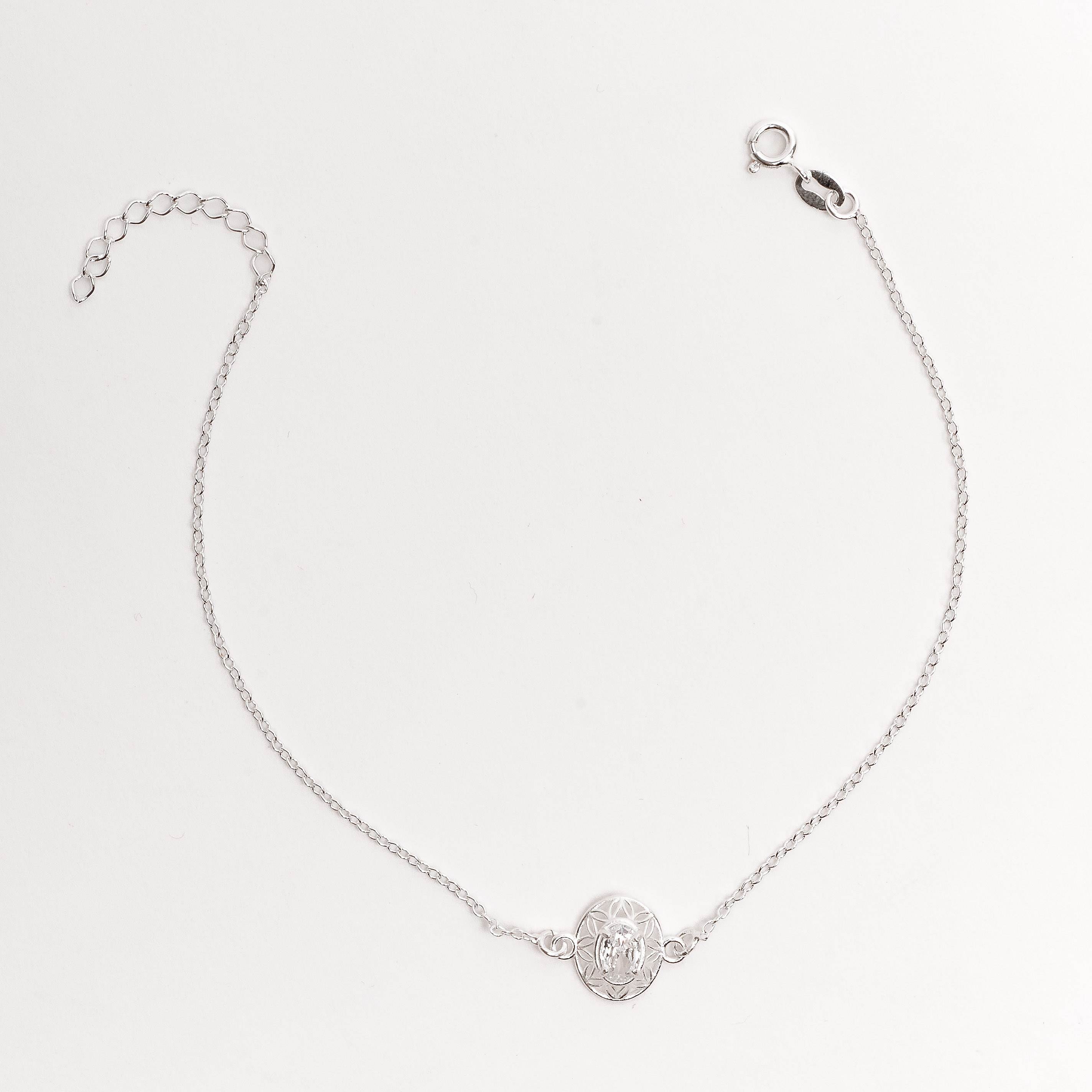 Imagem Pulseira entremeio medalha trabalhada 11mm com zircônia oval 20+3cm