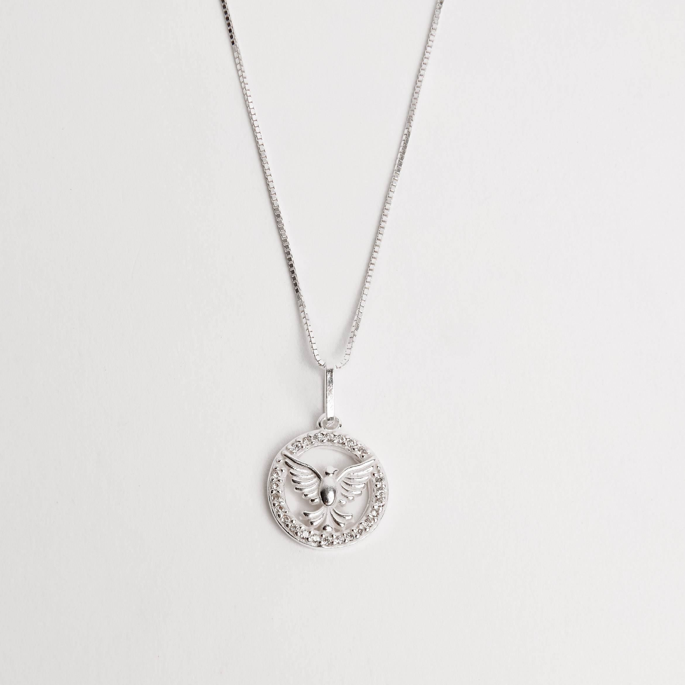 Colar pingente medalha vazada Espírito Santo cravejado 13mm 45cm