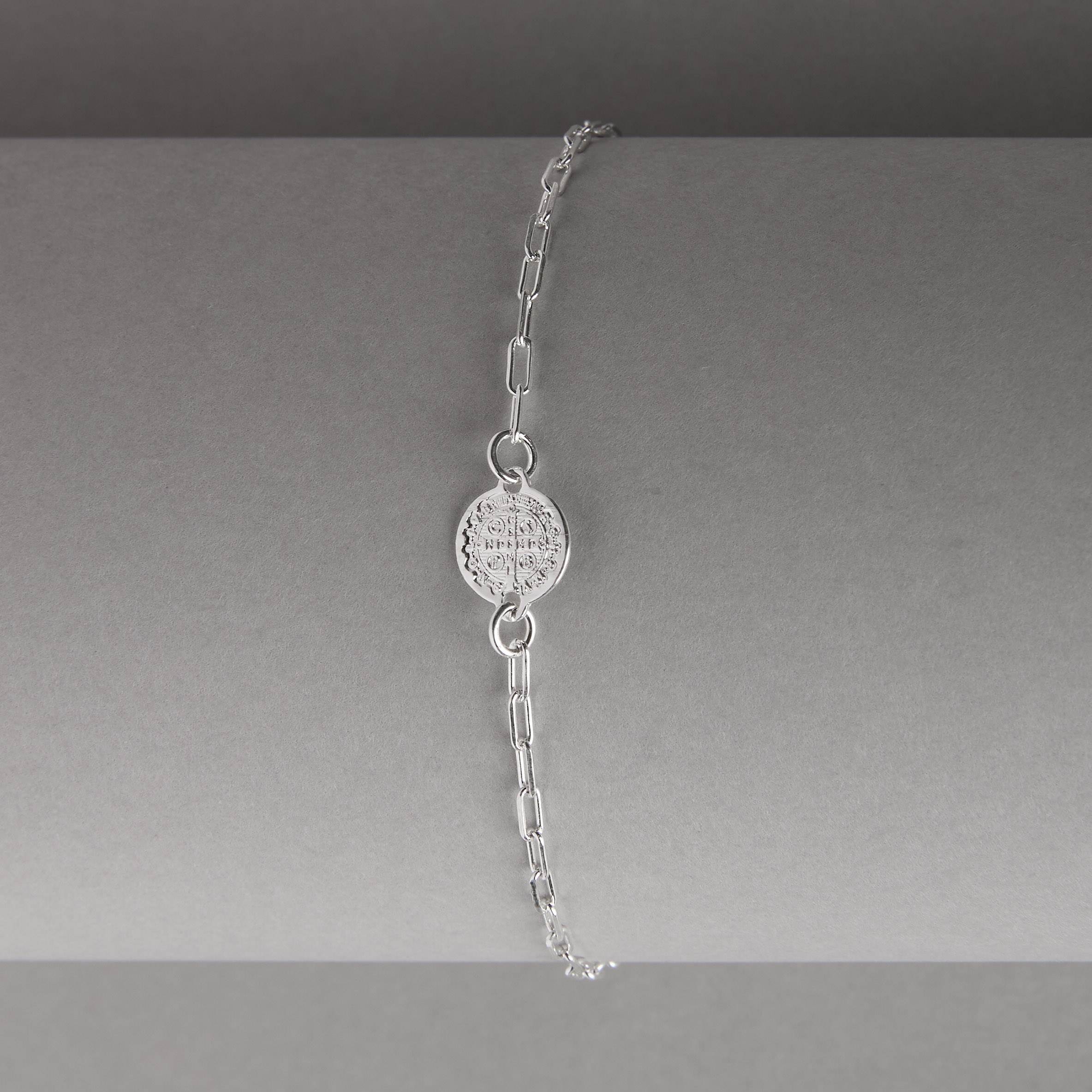 Imagem Secundária Pulseira entremeio medalha São Bento 9mm com cruz corrente cartier 19cm