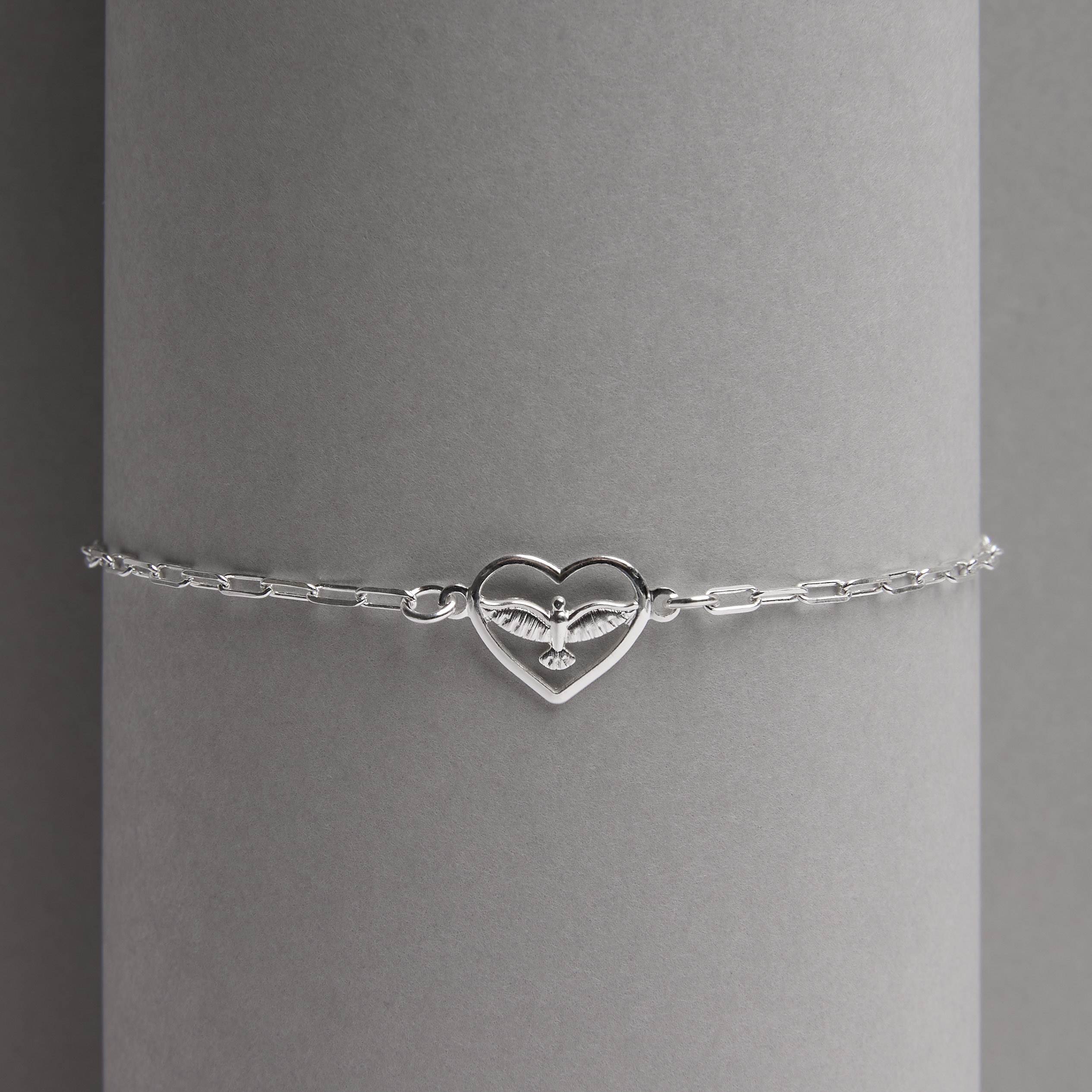 Imagem Secundária Pulseira entremeio coração Espírito Santo 11mm corrente cartier 16+4cm