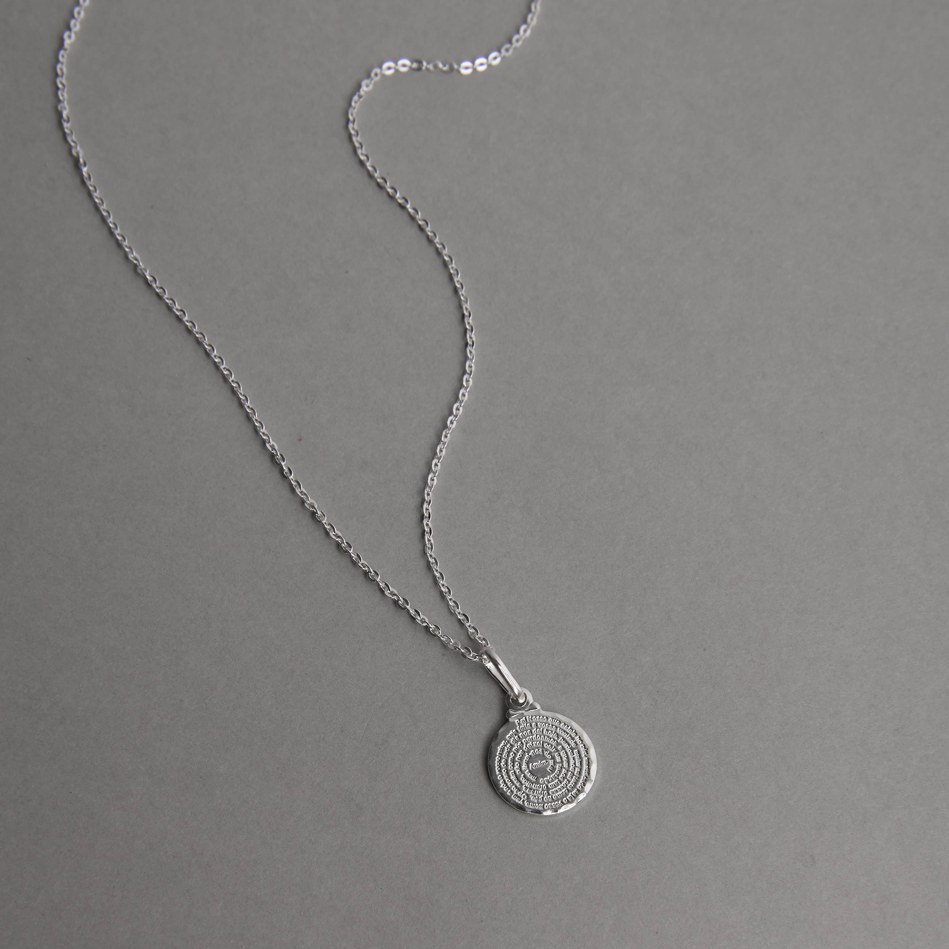 Imagem Secundária Colar pingente medalha redonda Pai Nosso 12mm corrente cadeadinho 40cm