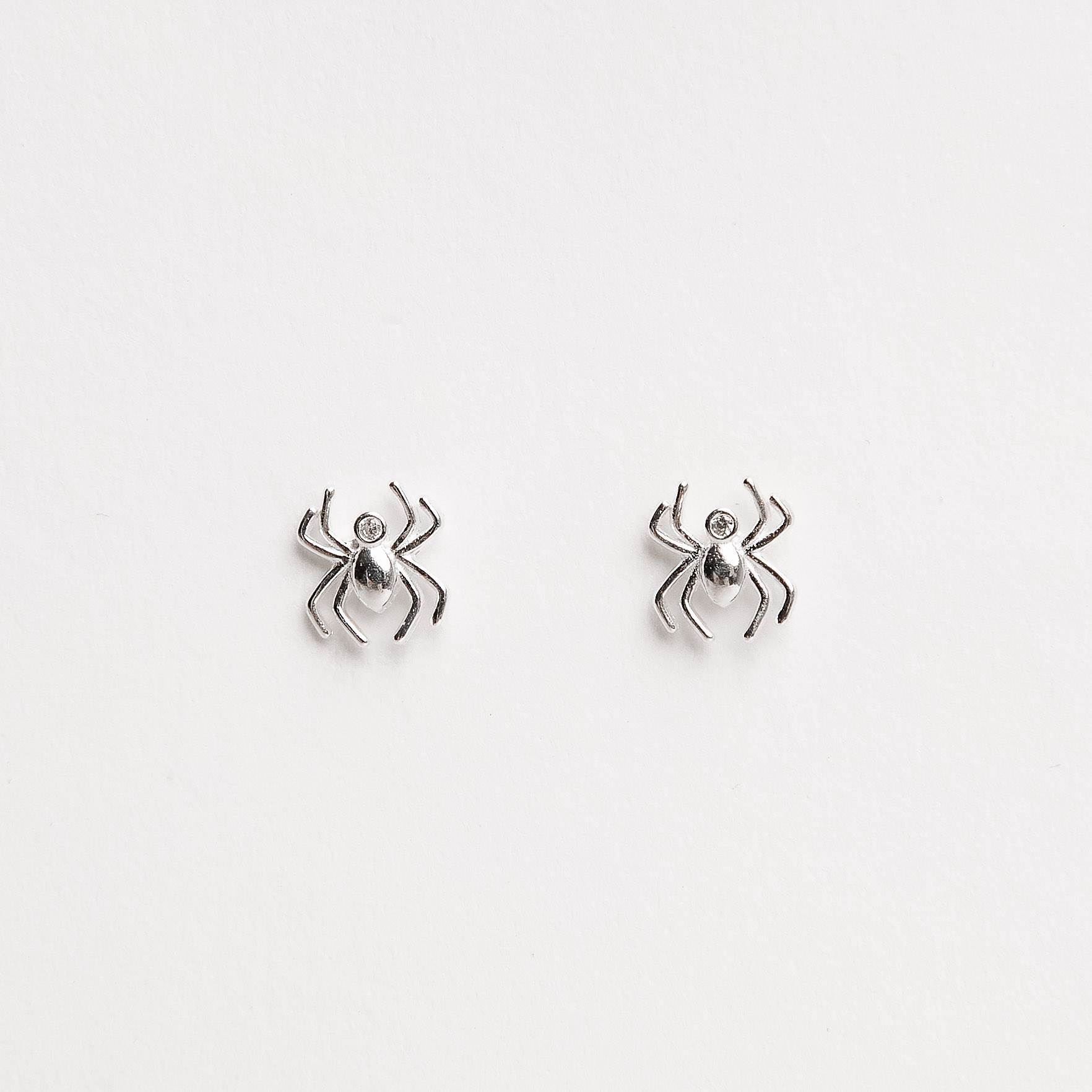 Brinco aranha detalhe zircônia 7mm
