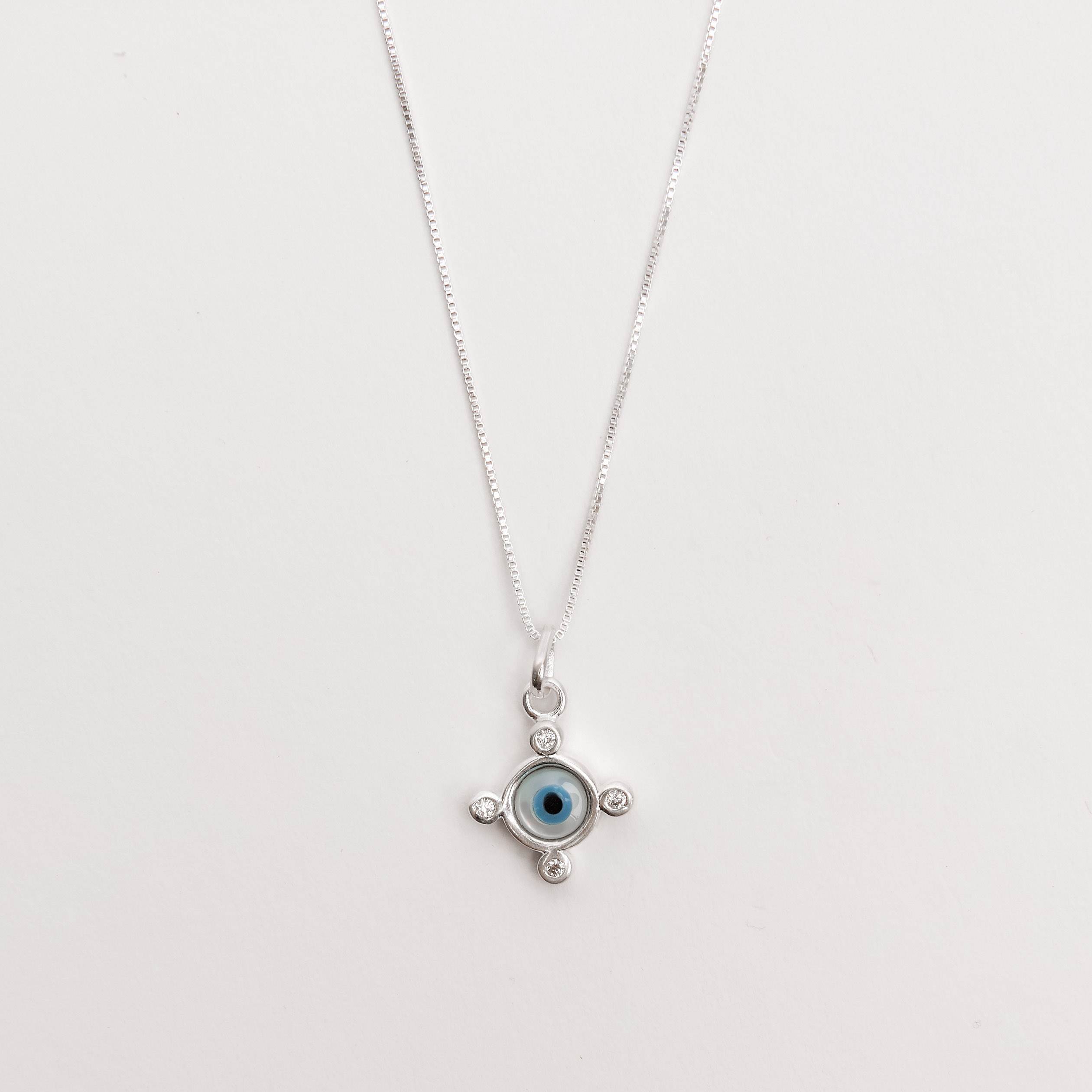 Imagem Colar pingente olho grego madrepérola com zircônias 13mm 45cm