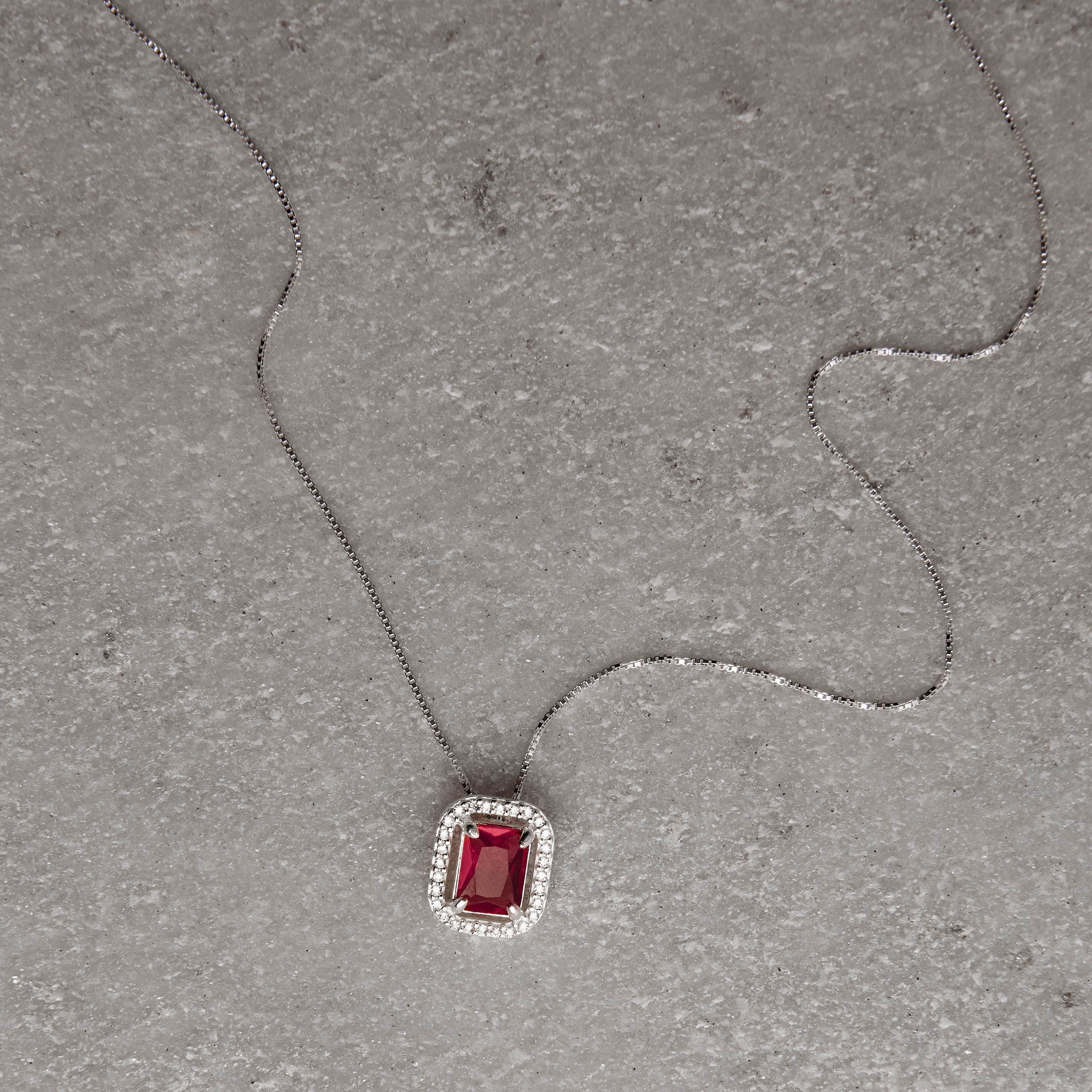 Imagem Secundária Colar zircônia retangular cereja com cravejado 13mm 45cm