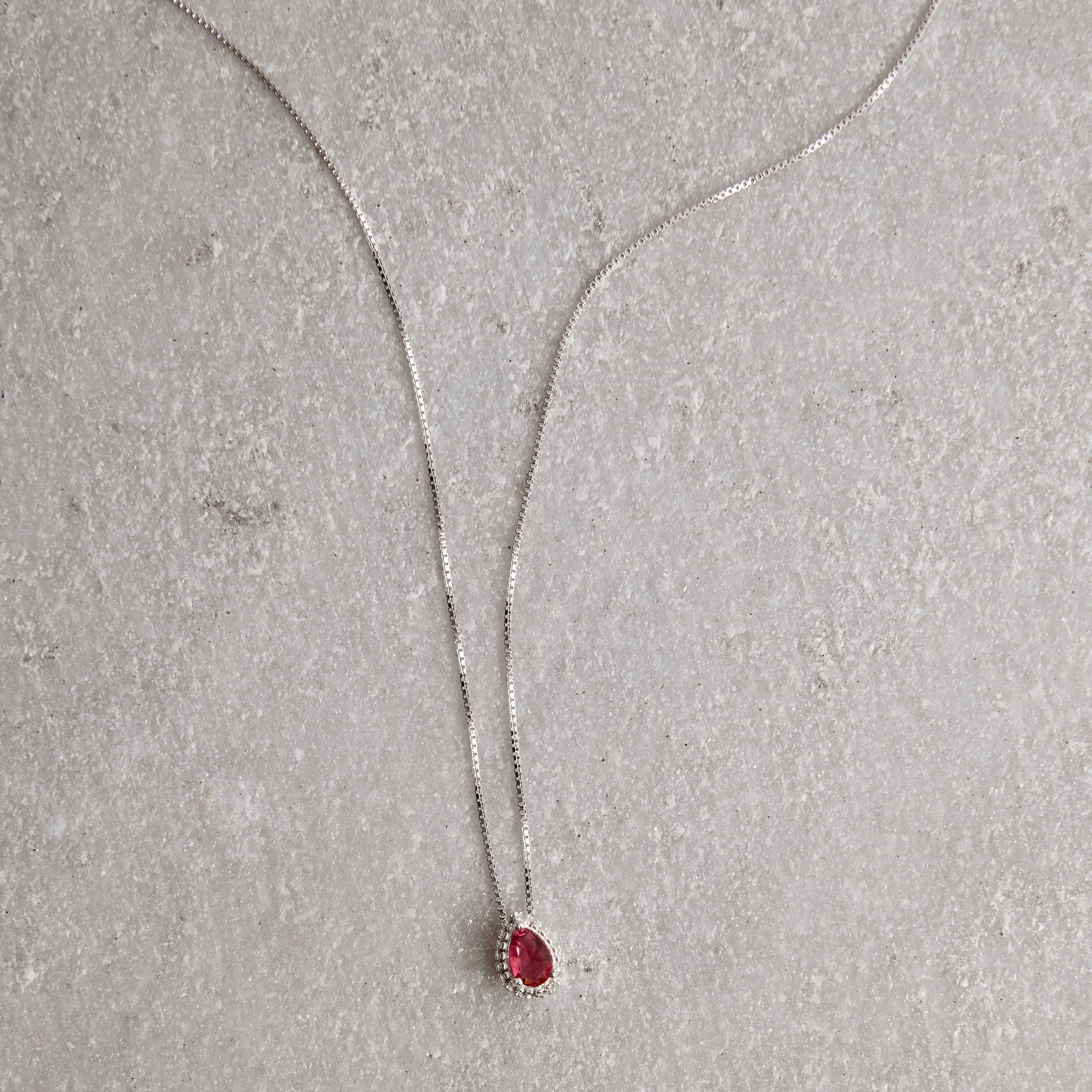 Colar zircônia gota cereja com cravejado 8mm 40cm