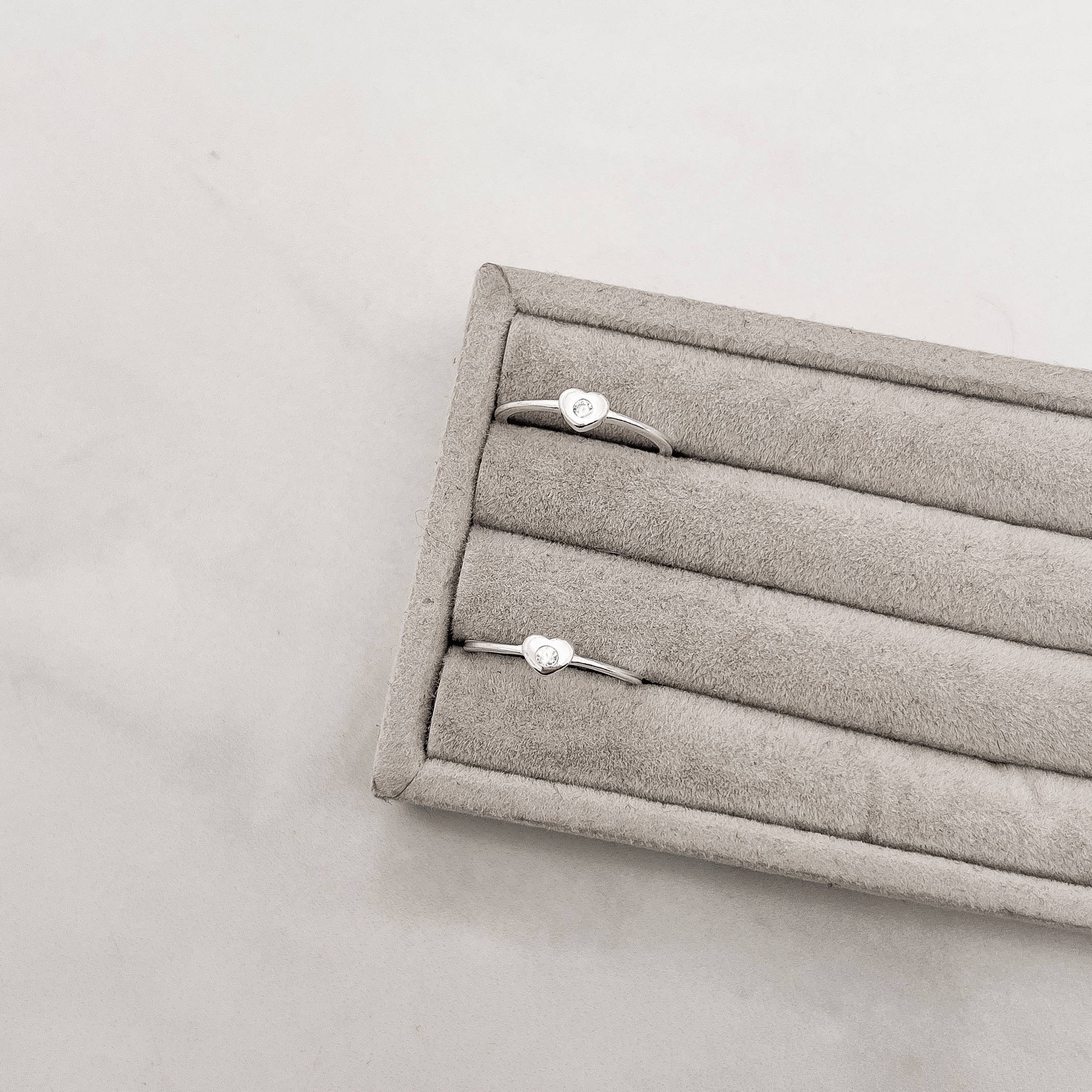 Imagem Anel coração com zircônia