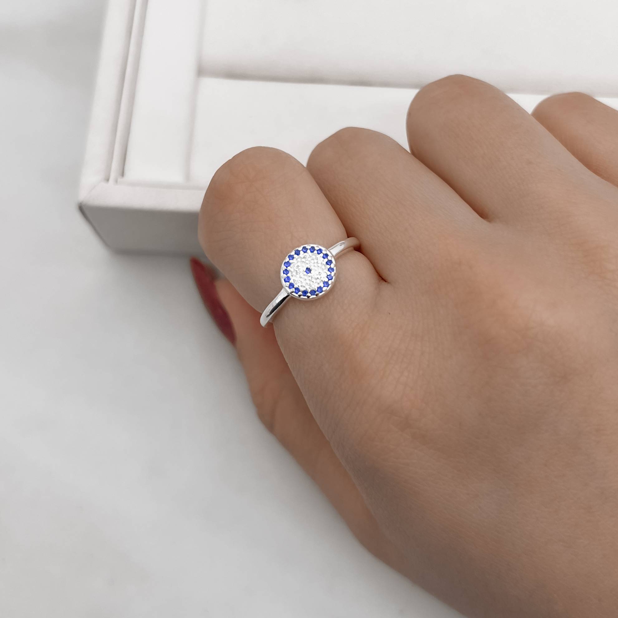 Imagem Anel círculo cravejado cristal e azul