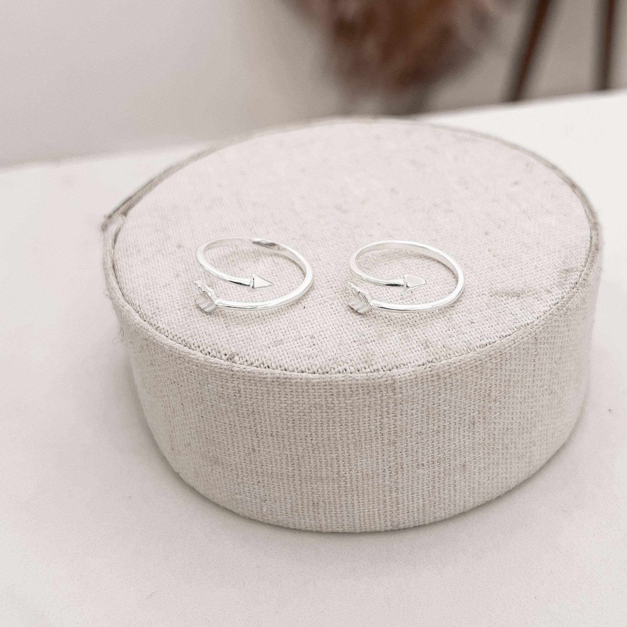 Imagem Anel flecha desenhada regulável P