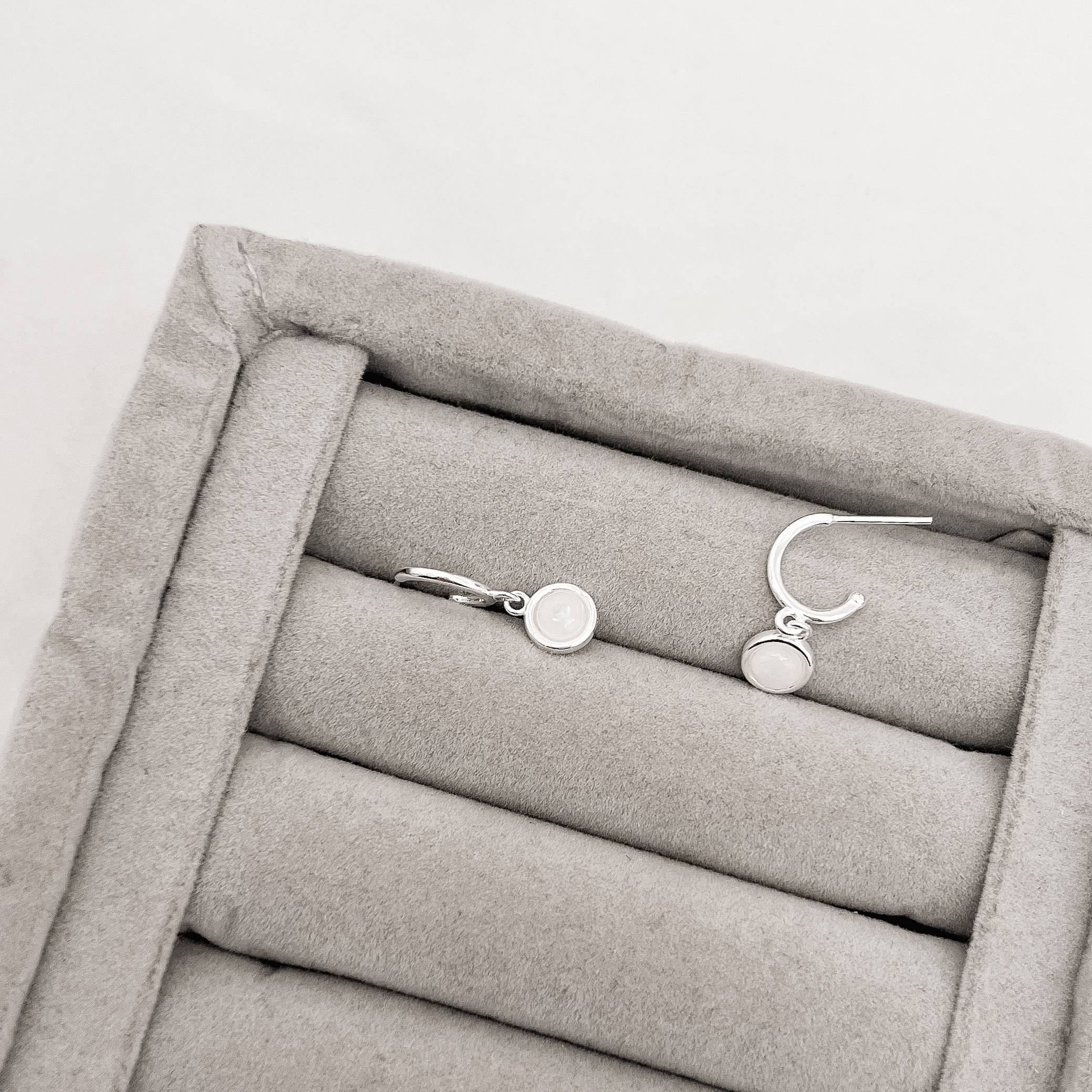 Imagem Secundária Argola 10mm pingente quartzo branco tarraxa