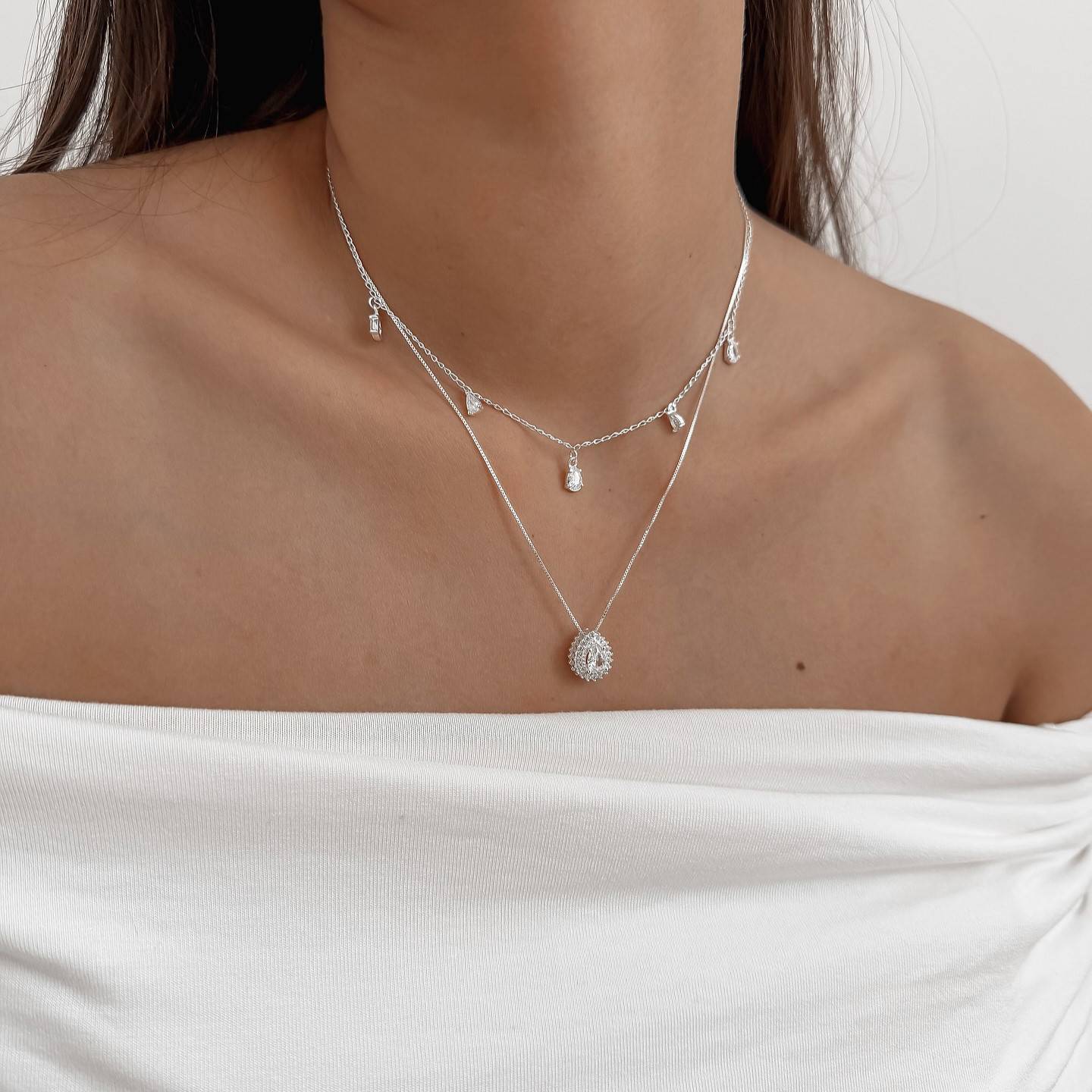 Imagem Secundária Colar zircônia gota com cravejado 13mm 45cm