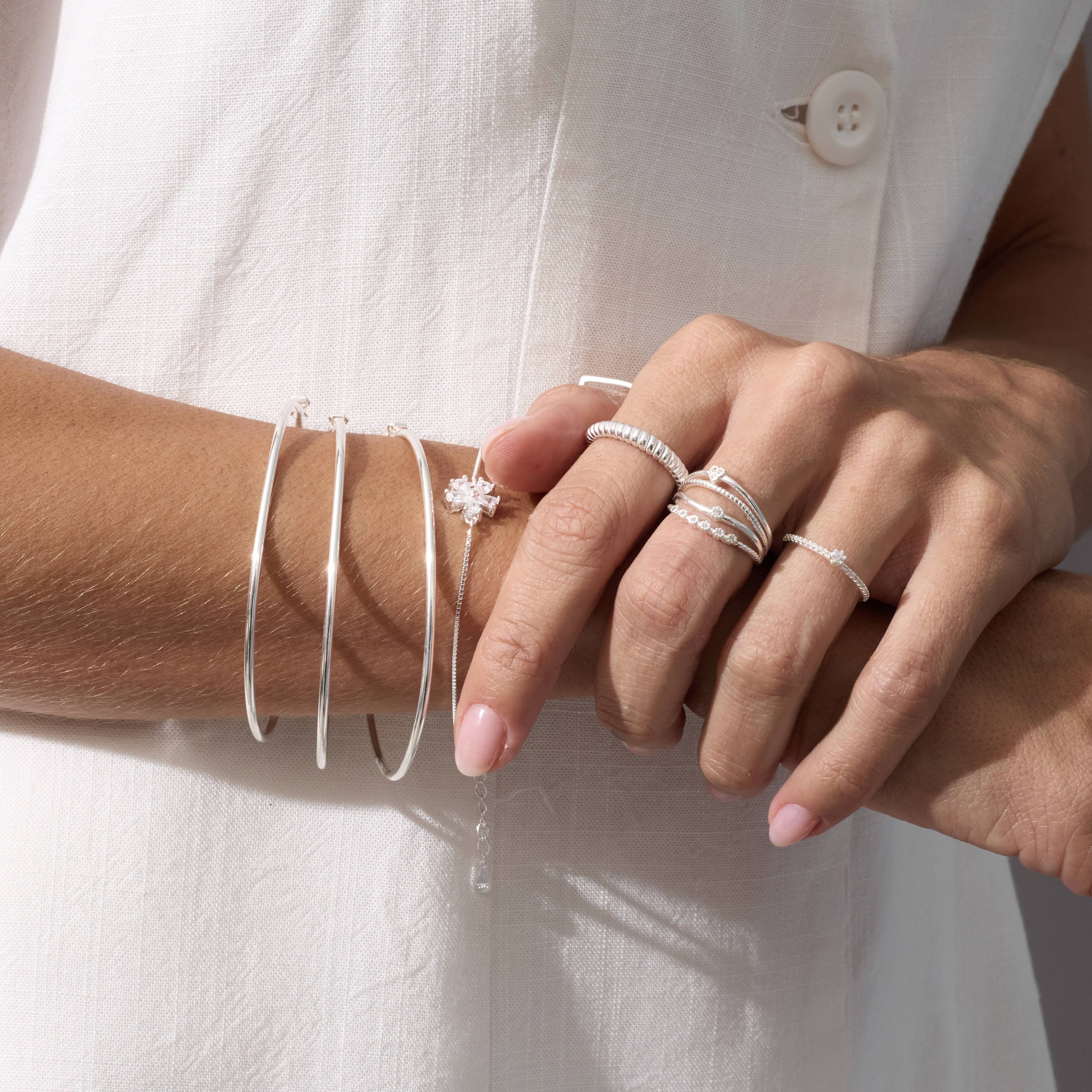 Imagem Secundária Pulseira entremeio flor cravejada cristal 11mm 16+4cm