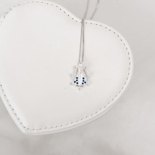 Colar medalha Nsa. Sra. Aparecida vazada cravejada azul 19mm 45cm