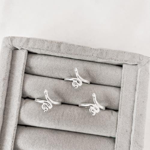 Anel cobra trabalhada