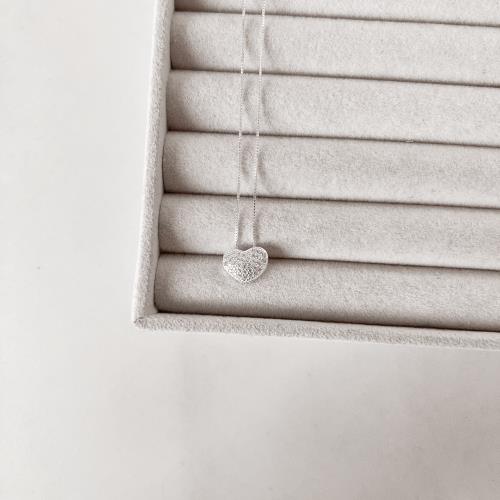 Colar coração cravejado passante 12mm 45cm