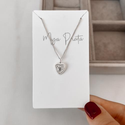 Colar pingente coração cravejado detalhe zircônia coração 11mm 45cm