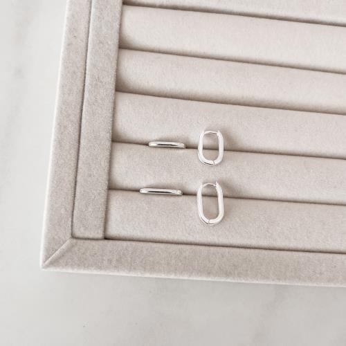 Dupla argolas click oval 13 e 15mm