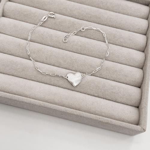 Pulseira entremeio coração riscado 12mm corrente cartier