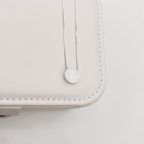 Colar medalha redonda São Bento 12mm 45cm