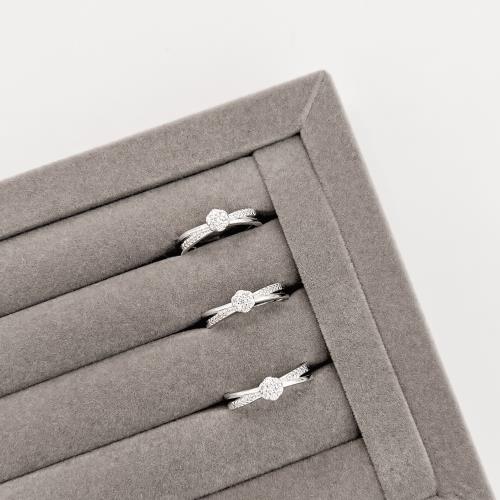 Anel botão cravejado com fio duplo 