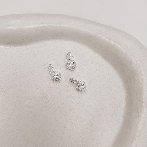 Pingente zircônia coração com cravejado 7mm