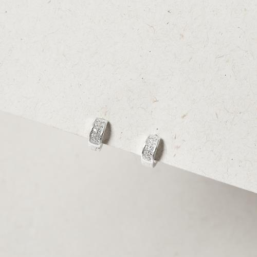 Argola click cravejado duplo 9mm detalhe vazado