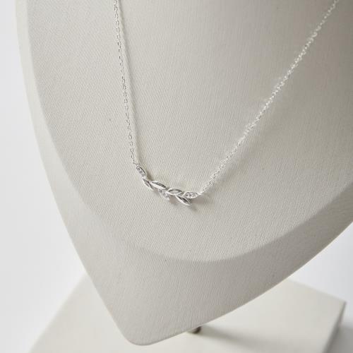 Colar entremeio folhas lisas, vazadas e cravejadas 23mm 40+5cm