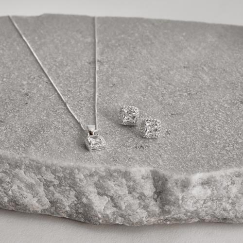 Conjunto brinco e colar pingente zircônia quadrada com cravejado 8mm 45cm