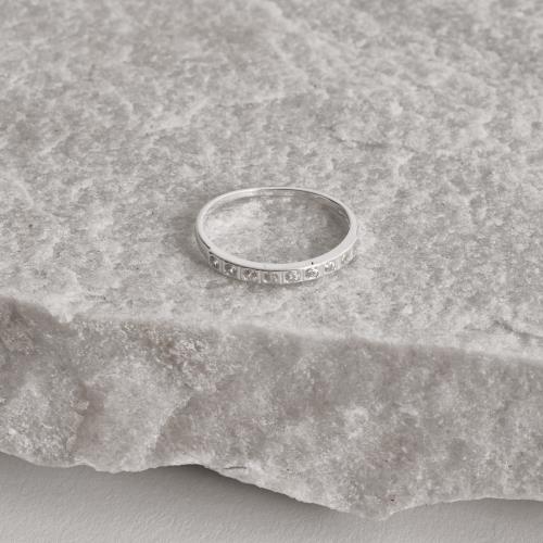 Anel meia aliança embutida