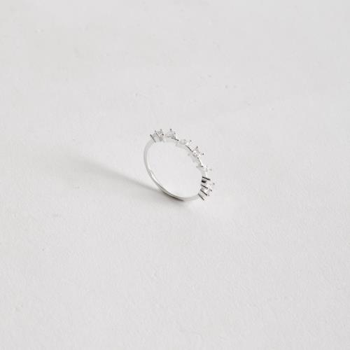 Anel zircônias quadrada, gota e navete