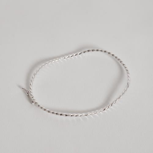Bracelete 1.7 fio torcido ondulado