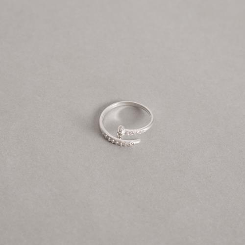 Anel prego cravejado regulável G