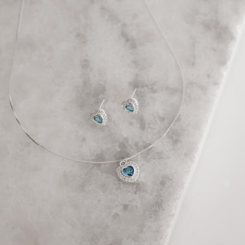 Conjunto brinco e colar zircônia coração embutida azul com cravejado 10mm 45cm