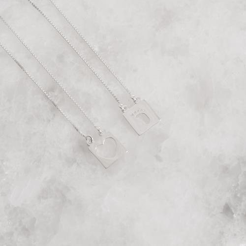Escapulário placas pé e coração vazado v15 60cm