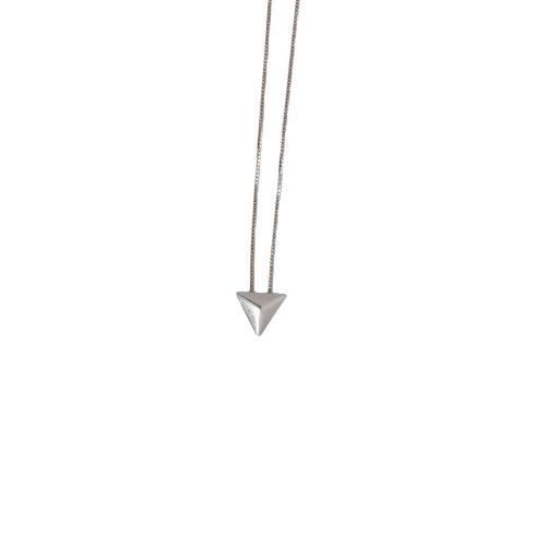 Colar triângulo invertido 9mm 45cm