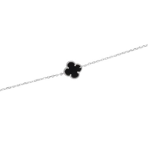 Pulseira entremeio trevo ônix 10mm com bolinhas
