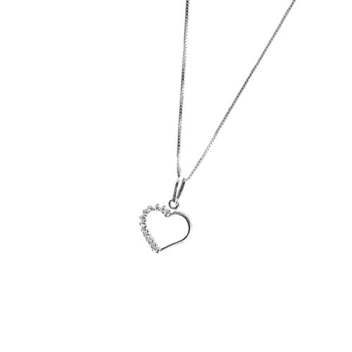 Colar pingente coração vazado metade cravejada 12mm 45cm
