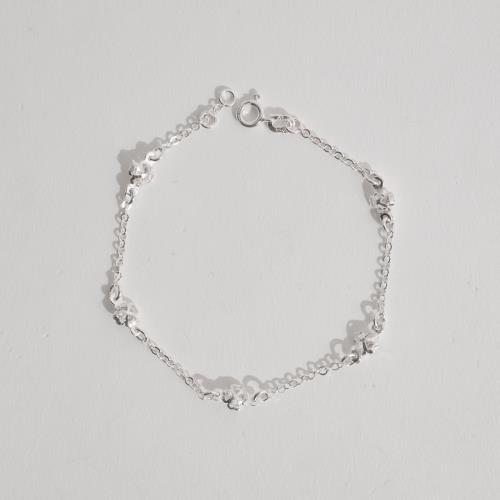 Pulseira entremeios trevos com zircônias 6mm 19cm