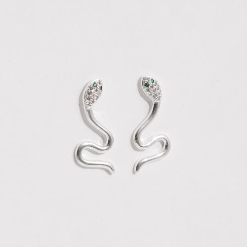 Brinco cobra cabeça cravejada detalhe zircônia verde 24mm