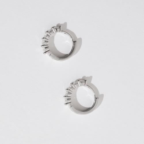 Argola click 14mm com moissanites 3mm ródio