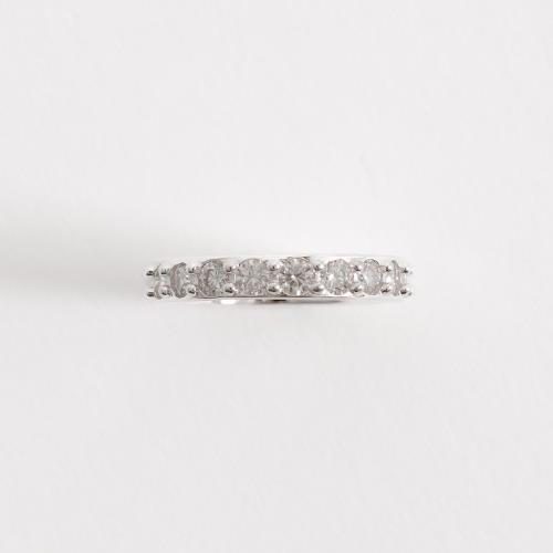 Anel aliança cravejada com moissanites 3mm