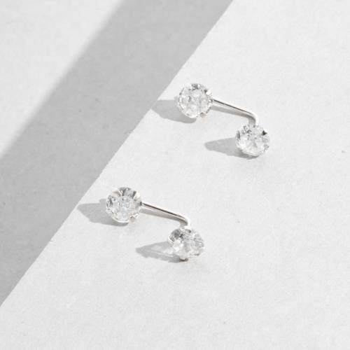 Brinco duas zircônias cristal 5mm