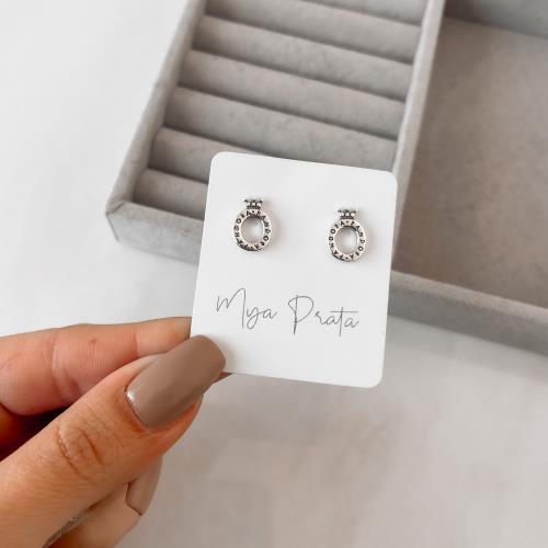 Brinco coroa com escrito envelhecido 12mm