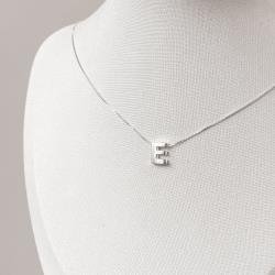 Colar letra E 9mm 45cm