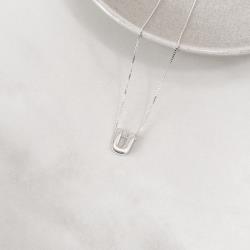 Colar letra U 9mm 45cm