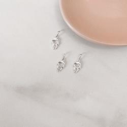 Pingente menina 11mm