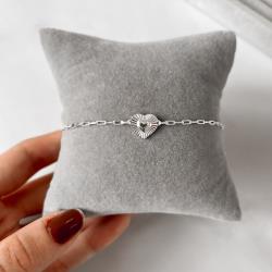 Pulseira entremeio coração riscado 10mm corrente cartier