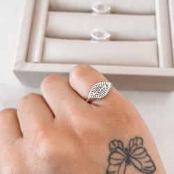 Anel olho grego navete desenhado envelhecido dedinho