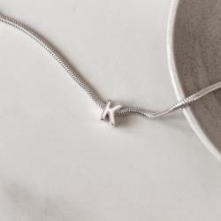 Berloque separador letra K 10mm